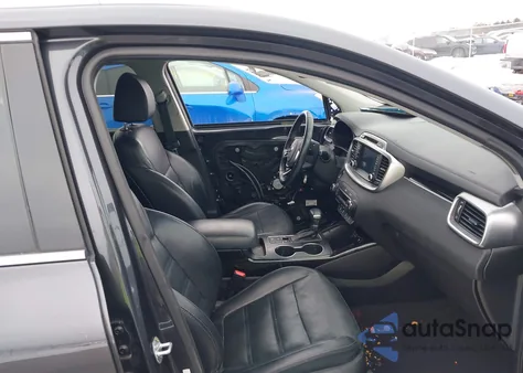 2019 Kia Sorento 3.3L Ex from USA, damaged, VIN 5XYPHDA55KG477478